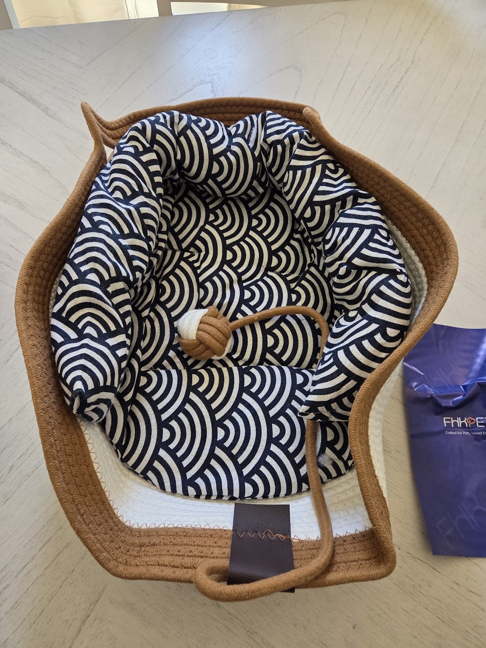 FHKPET Cotton Rope Cat Basket with Cushion - Large, Brown/Beige